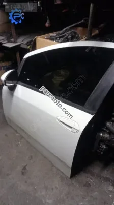 Fiat Linea sol ön kapı yedek parça